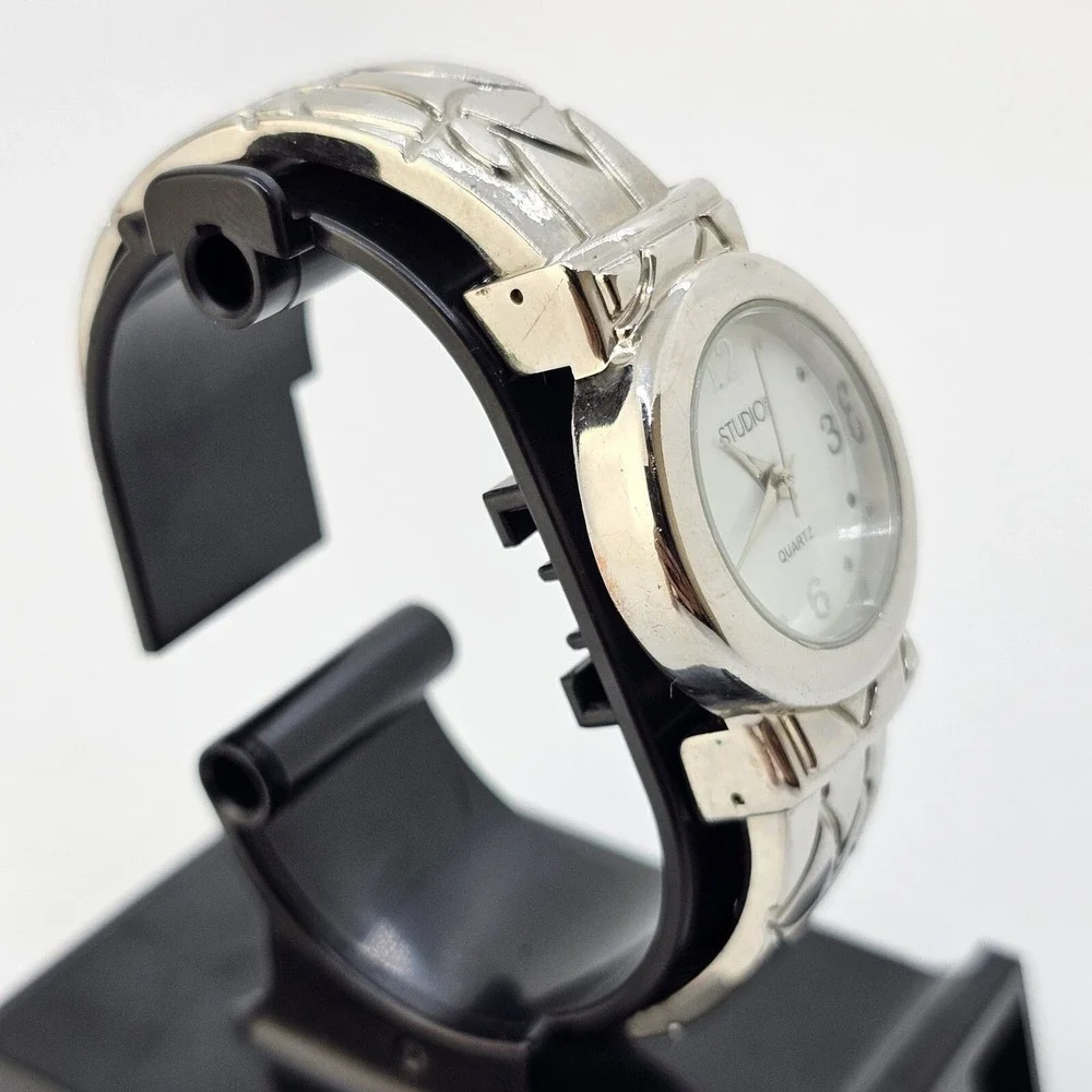 Studio 30MM Women's Bracelet Watch White‎ Dial Gray Bands 5.5